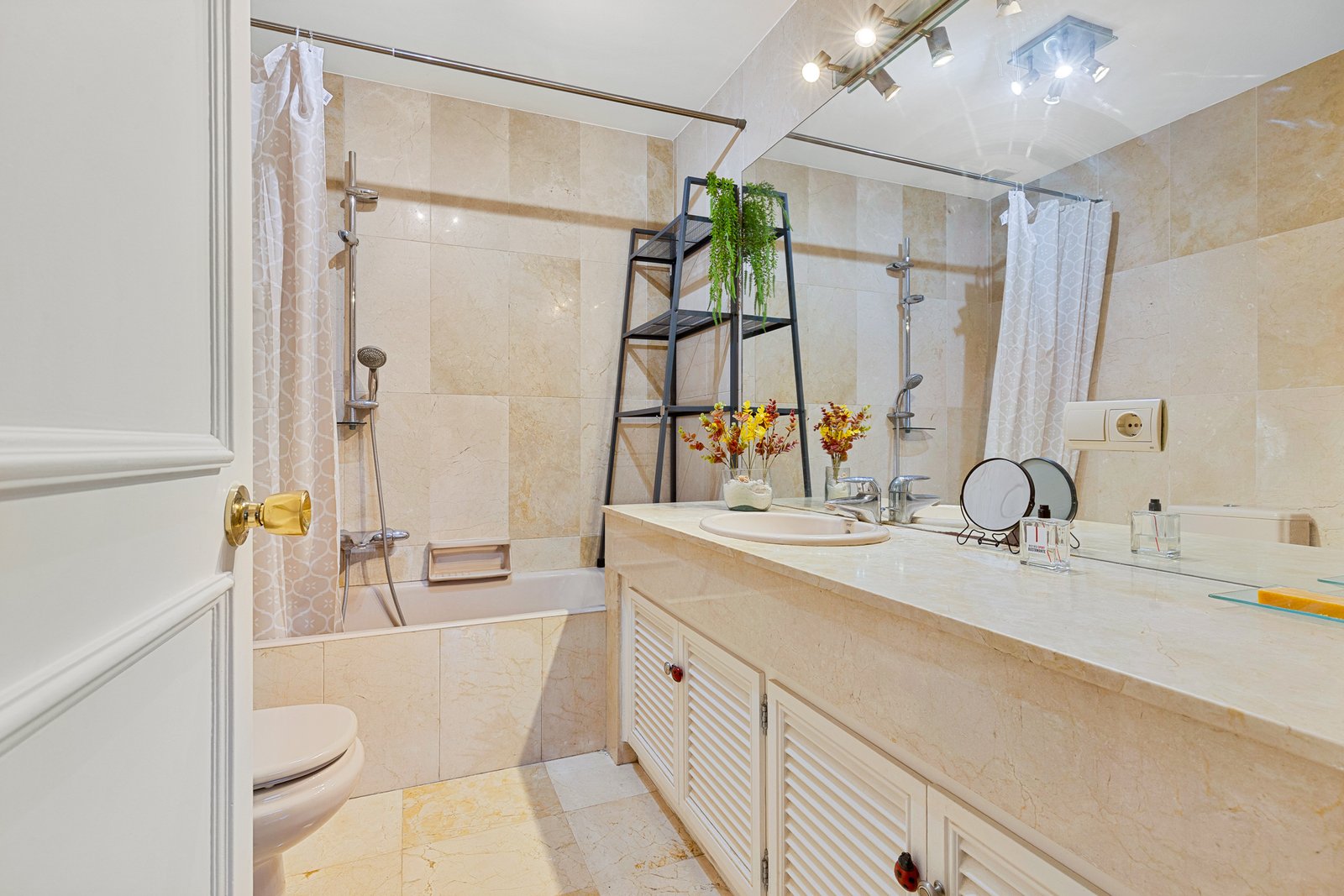 Piso en venta en Guadalmina, Marbella