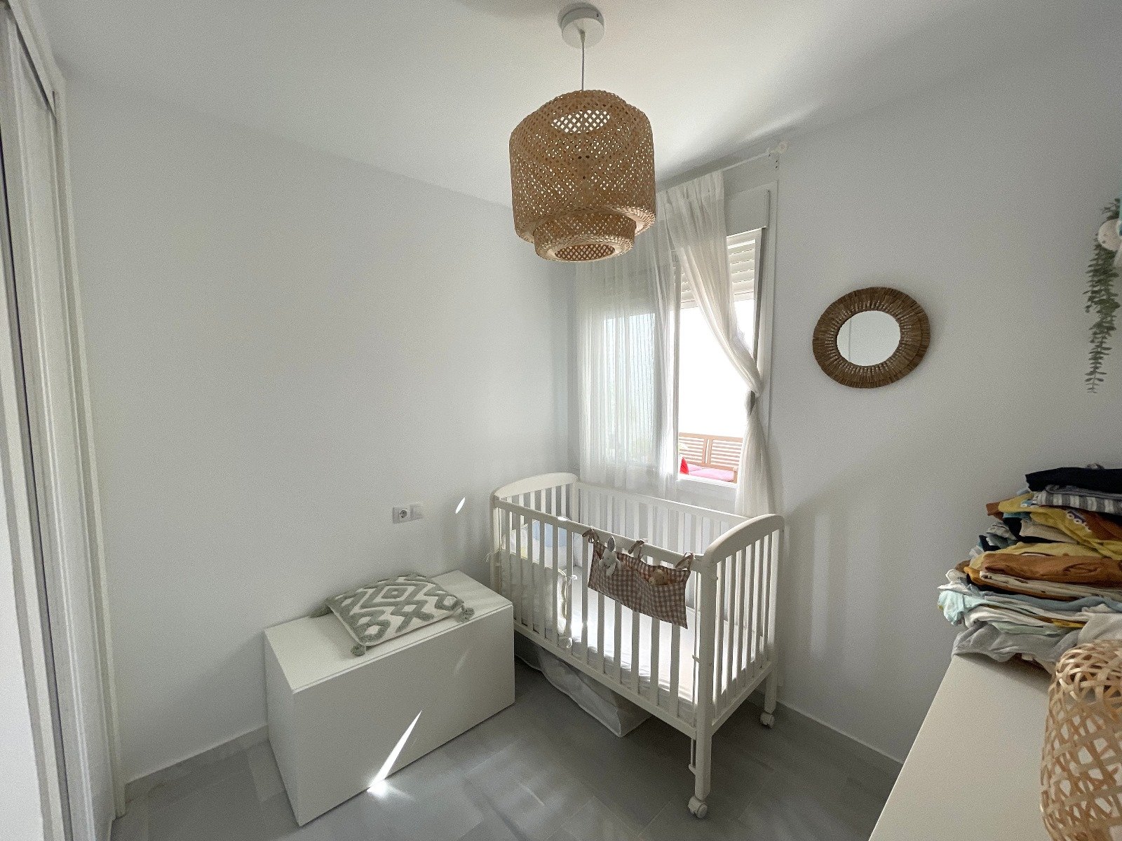 Piso en venta en la urbanización Doña Julia, Casares Costa
