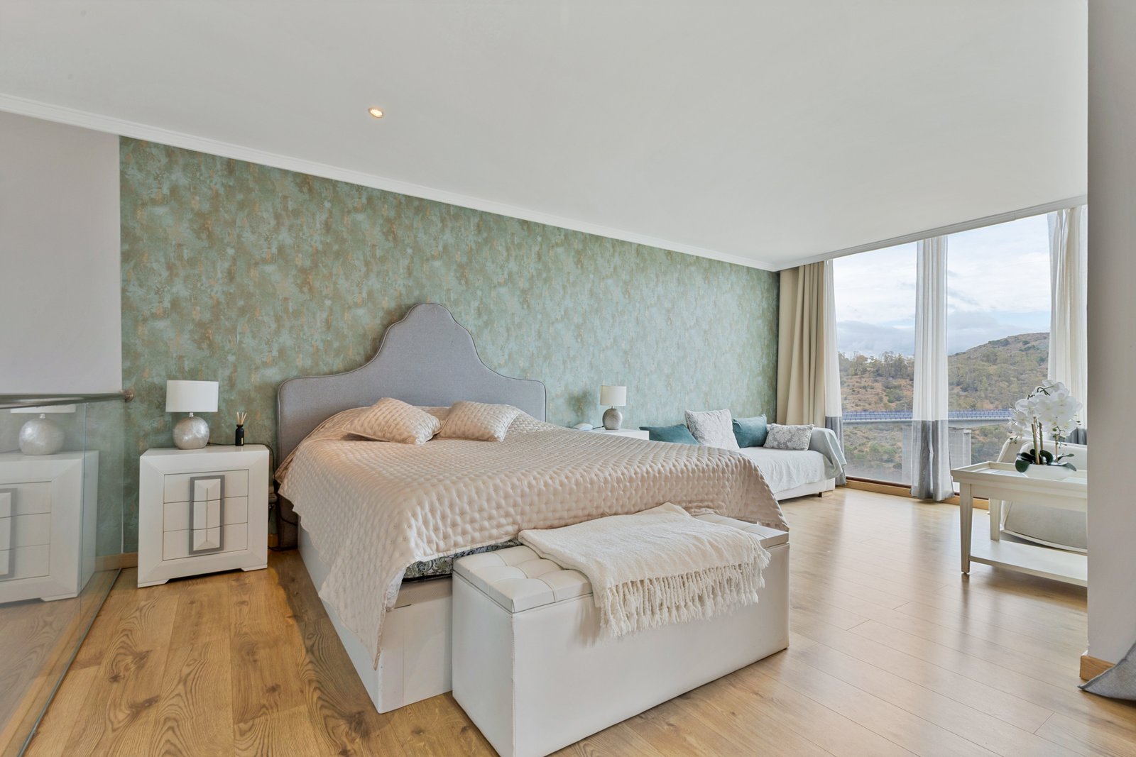 Dúplex en venta en Parque Botánico, Benahavis