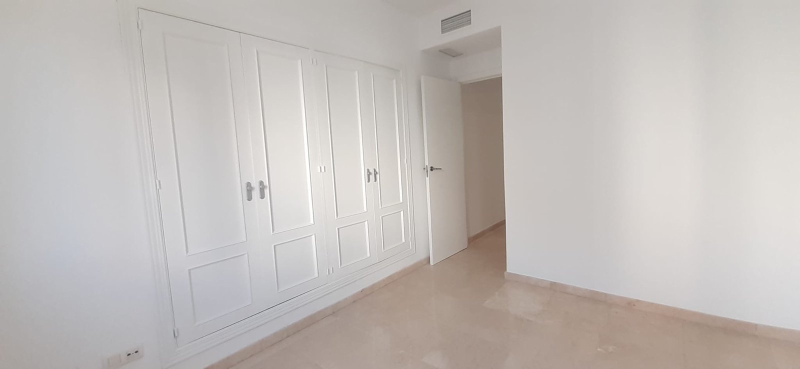 Piso en venta en Estpona