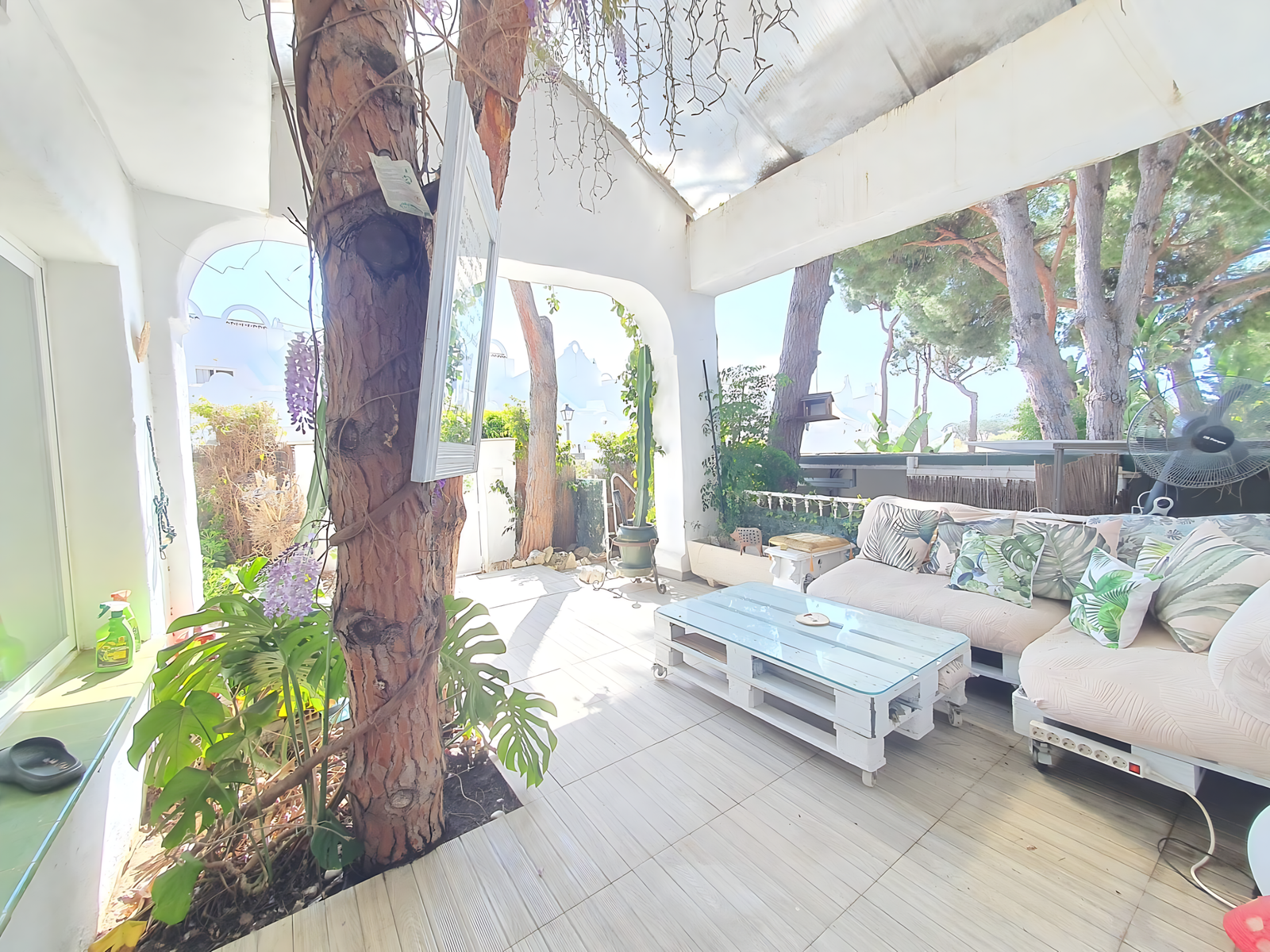 Entrada- casa en venta en Marbella