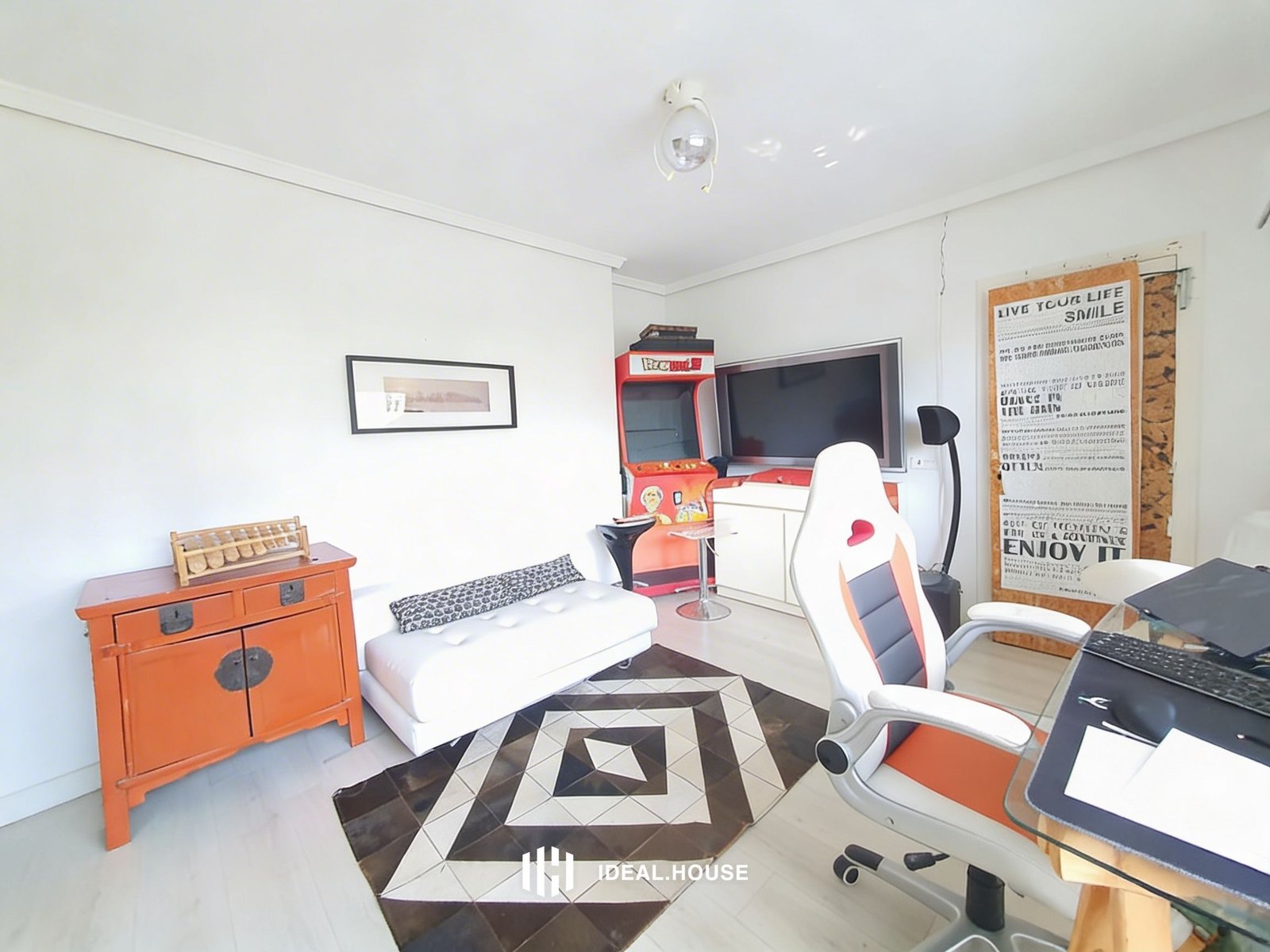 dormitorio-casa en venta en marbella