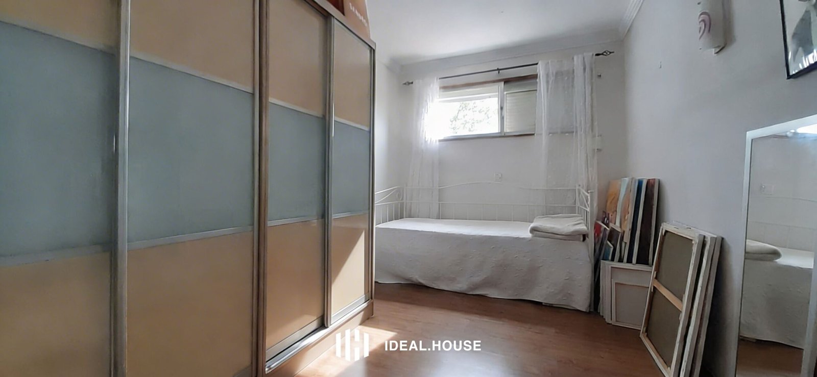 PISO EN ESTEPONA-DORMITORIO