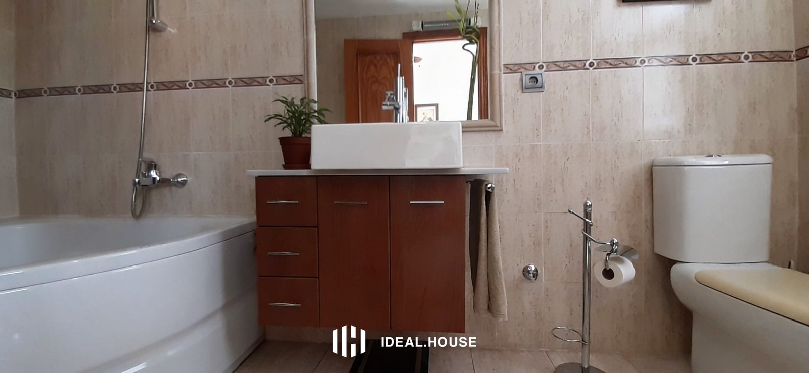 Baño del suie-Piso en venta en Estepona, Arena Bea