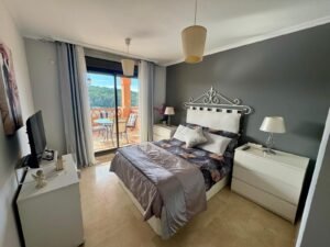 dormitorio-Piso en venta en Doñoa Julia-Casares Costa