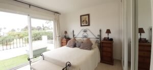 Dormitorio principal-Piso en venta en Estepona, Arena Bea