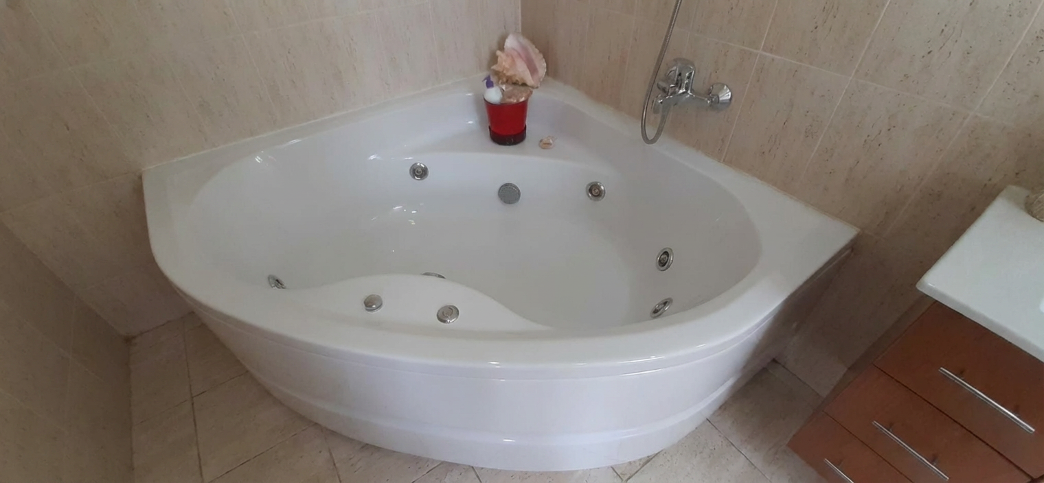 Bañera- Piso en venta en Estepona, Arena Bea